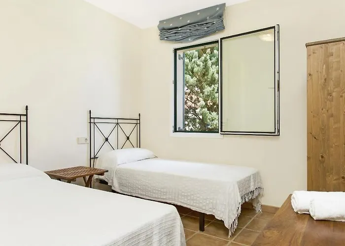 Villa Mpinell 44 *